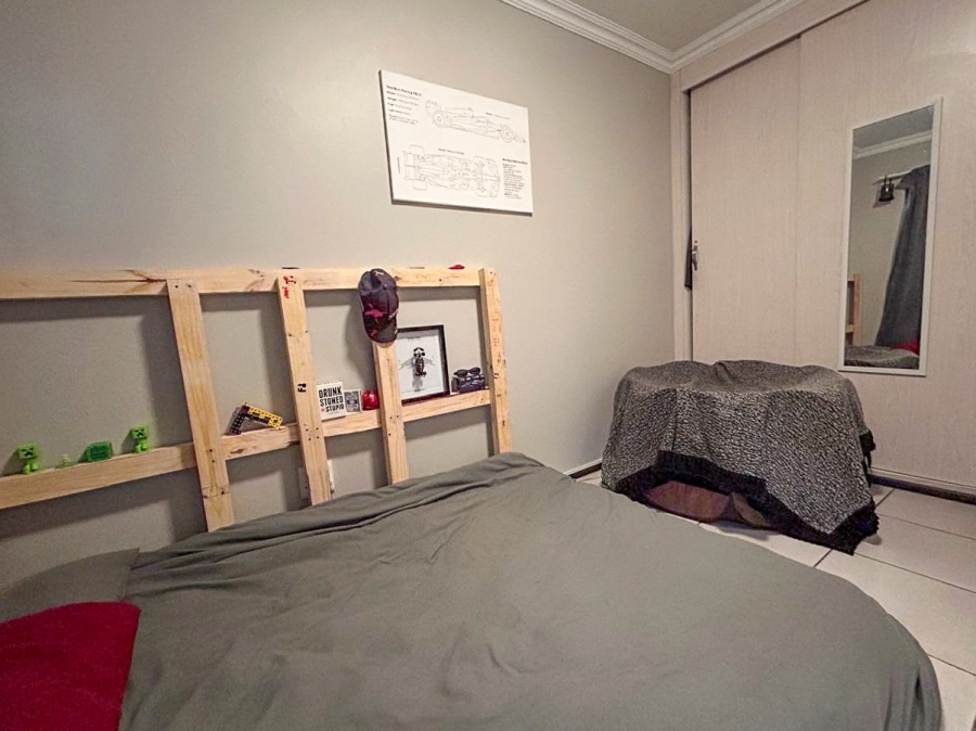 1 Bedroom Property for Sale in Die Bult North West